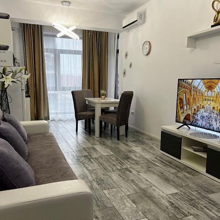 Romeo'S Beachfront Apartment By Loft, Hotel Opera And White Tower Mamaia Εξωτερικό φωτογραφία